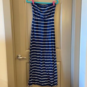 💚 FINAL SALE Abercrombie and Fitch Maxi Dress M